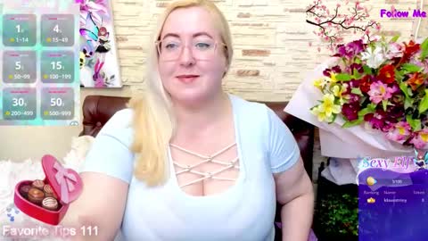 Snapshot of ginesia chatting on 03/08/26, 02:10 ginesia online show from 03/08/26, 02:10