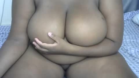 ginger_babes1 online show from 10/23/25, 08:24