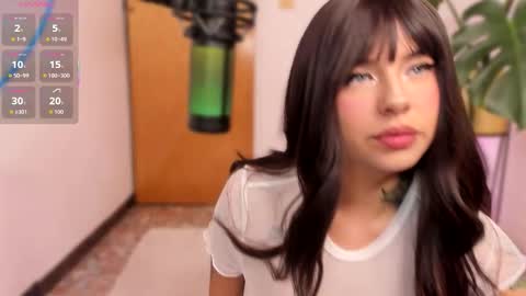 Snapshot of ginger_doll__ chatting on 11/14/25, 11:53 Julie online show from 11/14/25, 11:53