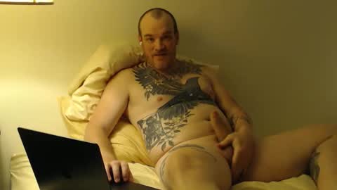 Snapshot of ginger_mcc chatting on 11/12/25, 03:07 Ginger McC online show from 11/12/25, 03:07