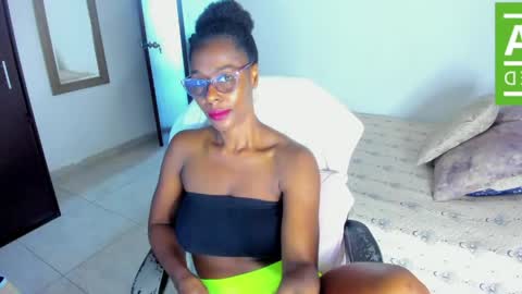 Snapshot of ginger_smil chatting on 04/17/26, 12:41 Diana online show from 04/17/26, 12:41