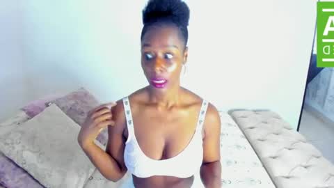 Snapshot of ginger_smil chatting on 06/26/26, 12:31 Diana online show from 06/26/26, 12:31