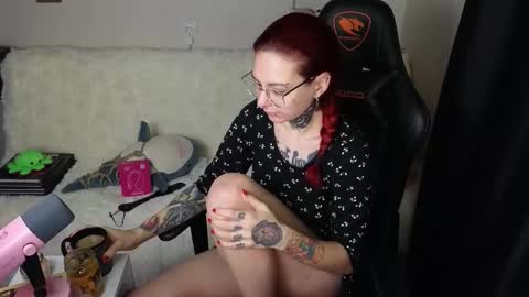 Ginger online show from 11/10/25, 05:06