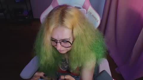 Ginger online show from 06/28/26, 08:53