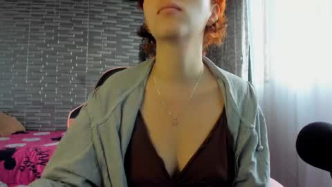 Ginger online show from 03/25/26, 03:29