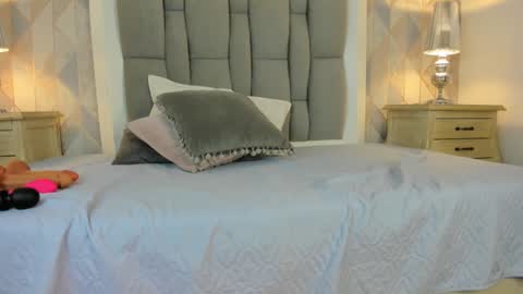 Snapshot of ginger_violetta chatting on 12/12/24, 07:26 Ginger online show from 12/12/24, 07:26