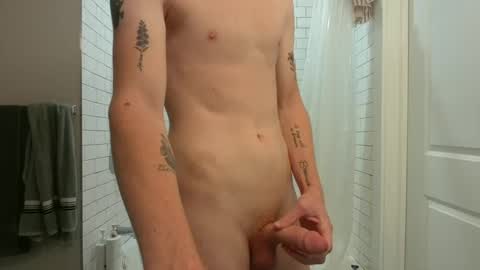 Snapshot of gingerbr3ad121 chatting on 10/04/25, 04:49 Gingerbr3ad121 online show from 10/04/25, 04:49