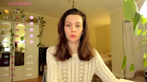 Snapshot of gingerbread__house chatting on 03/27/26, 05:45 Vasilisa online show from 03/27/26, 05:45