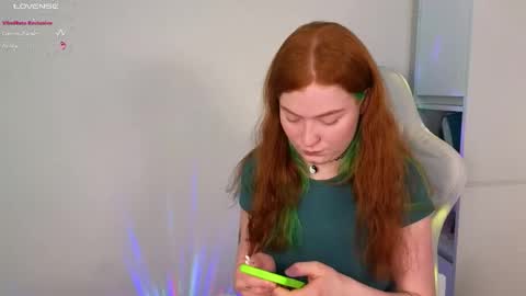 Snapshot of gingercute17 chatting on 04/14/26, 05:02 gingercute17 online show from 04/14/26, 05:02