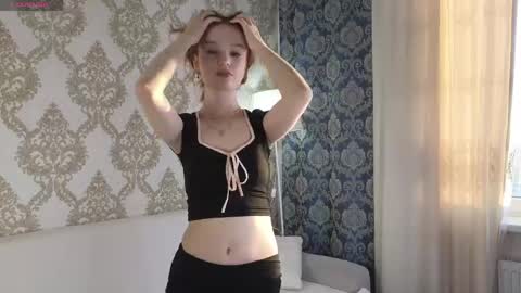 Snapshot of gingerenok chatting on 03/22/26, 02:09 Lina online show from 03/22/26, 02:09