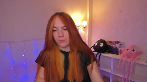 gingerr_pie online show from 10/07/25, 06:27