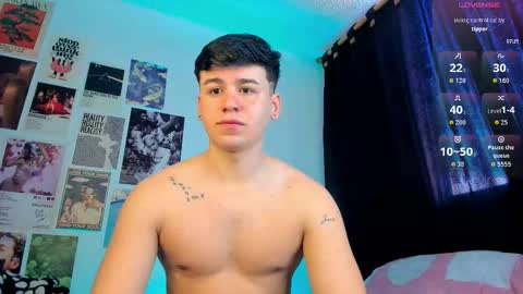 Snapshot of gingertwink_n chatting on 11/23/25, 02:17 Josh Mills online show from 11/23/25, 02:17