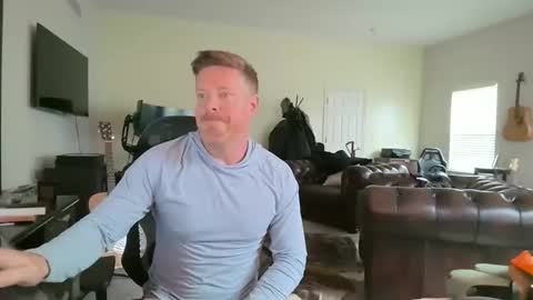 Snapshot of gingerzaddy chatting on 11/29/25, 03:59 gingerzaddy online show from 11/29/25, 03:59