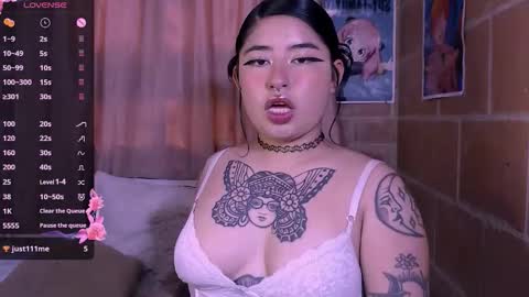 ginmeowuwu online show from 12/04/25, 02:59