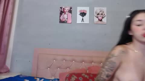 ginnifer_goodwin online show from 09/22/25, 12:40