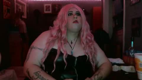Snapshot of ginny_dominatrix chatting on 12/22/25, 12:40 ginny ray online show from 12/22/25, 12:40