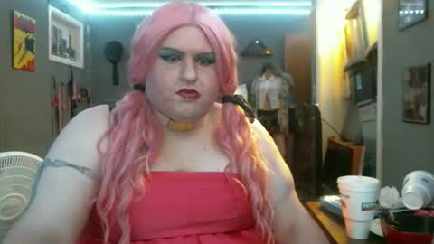 Snapshot of ginny_dominatrix chatting on 01/11/26, 06:02 ginny ray online show from 01/11/26, 06:02