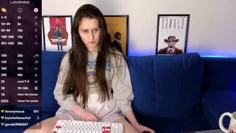 Snapshot of ginnyg_ chatting on 01/17/25, 11:18 Ginnyg online show from 01/17/25, 11:18