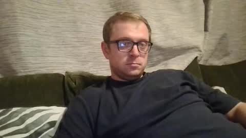 Snapshot of ginwood chatting on 03/20/26, 07:30 ginwood online show from 03/20/26, 07:30