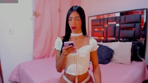 gio_gray online show from 11/04/25, 10:47