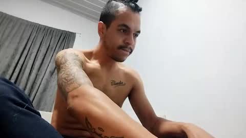 Snapshot of gio_lorenz chatting on 10/26/25, 10:58 gio_lorenz online show from 10/26/25, 10:58