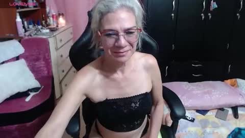 Mary online show from 11/08/25, 06:35