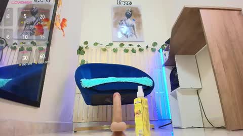 Georgina Martinez online show from 09/19/25, 07:47