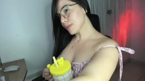 Snapshot of giorivera199 chatting on 04/16/26, 06:47 GIO RIVERA online show from 04/16/26, 06:47