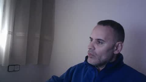 Snapshot of gioshadow chatting on 01/04/25, 01:10 gioshadow online show from 01/04/25, 01:10