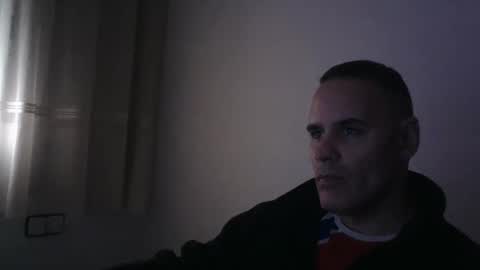 Snapshot of gioshadow chatting on 01/05/25, 01:04 gioshadow online show from 01/05/25, 01:04