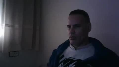 Snapshot of gioshadow chatting on 01/12/25, 12:55 gioshadow online show from 01/12/25, 12:55