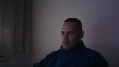 Snapshot of gioshadow chatting on 01/19/25, 11:23 gioshadow online show from 01/19/25, 11:23