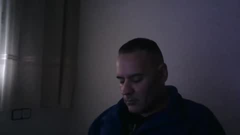 Snapshot of gioshadow chatting on 01/26/25, 01:15 gioshadow online show from 01/26/25, 01:15