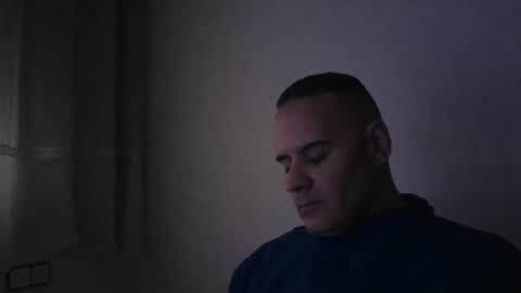 Snapshot of gioshadow chatting on 02/08/25, 01:22 gioshadow online show from 02/08/25, 01:22