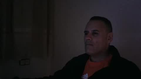 Snapshot of gioshadow chatting on 02/19/25, 07:16 gioshadow online show from 02/19/25, 07:16