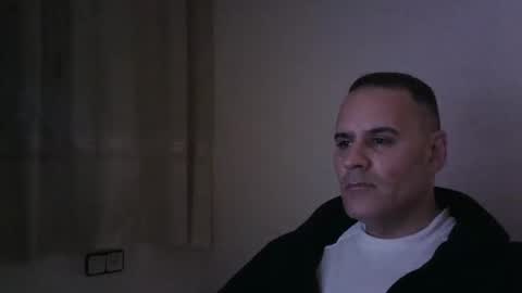 Snapshot of gioshadow chatting on 03/01/25, 06:32 gioshadow online show from 03/01/25, 06:32