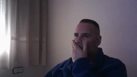 Snapshot of gioshadow chatting on 03/09/25, 01:15 gioshadow online show from 03/09/25, 01:15