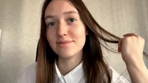 Snapshot of giovannatimm chatting on 04/21/26, 01:42 Melisa online show from 04/21/26, 01:42
