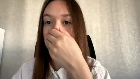 Snapshot of giovannatimm chatting on 04/25/26, 01:19 Melisa online show from 04/25/26, 01:19