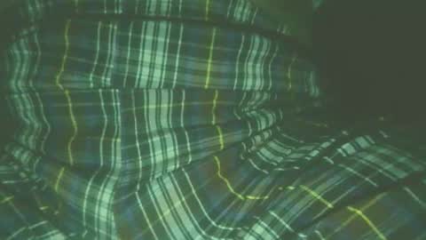 Giovanny online show from 10/21/25, 05:08