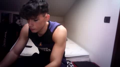 giovyyx online show from 02/15/25, 02:44