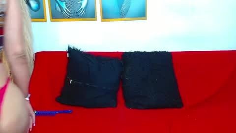 Snapshot of gipsysmitts chatting on 02/06/25, 06:35 Gipsy online show from 02/06/25, 06:35