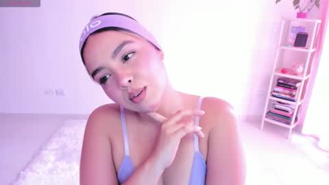 Snapshot of girl_alana chatting on 11/22/25, 02:16 Alana online show from 11/22/25, 02:16