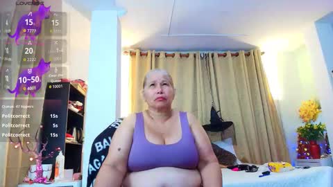 Girl Amada online show from 10/18/25, 09:32