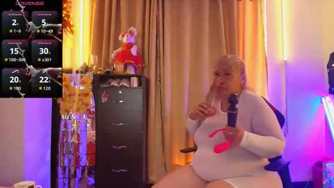 Girl Amada online show from 02/15/26, 12:58