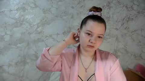 girl_cute07 online show from 04/14/26, 05:30