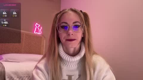 Nikki online show from 01/16/25, 03:46