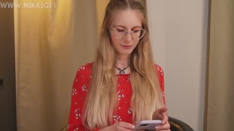 Nikki online show from 09/10/25, 07:14