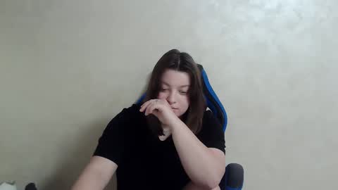 girl_leya online show from 12/31/24, 05:55