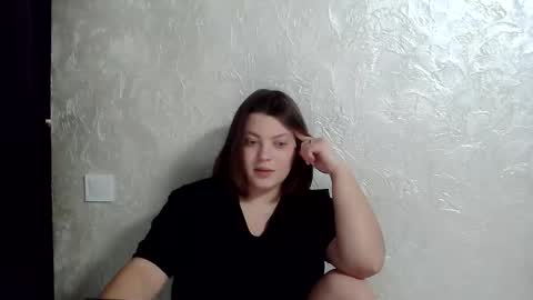 girl_leya online show from 12/13/25, 09:09